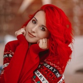 Здравствуйте! Меня зовут Виктория Самарская. Я родилась в городе Астрахань. Получила среднее художественное образование, а также, высшее образование по специальности "художник - проектировщик интерьера". Закончила курс живописи и рисунка у художника Петрова Александра Ивановича. Художественный опыт работы более 17 лет. Имеется опыт проектировки мебели из массива по индивидуальным эскизам. Выполнила большое количество художественных росписей в помещениях общественного и частного назначения. Написала более 200 картин и портретов по персональным заказам. Занимаюсь цифровой живописью, разработкой логотипов и иллюстраций. Провожу индивидуальное обучение по живописи и рисунку для новичков. Занимаюсь организацией мастер-классов и арт вечеринок по живописи. Самарская Виктория Валерьевна