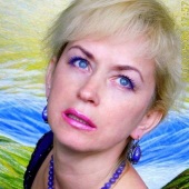 Я родилась и выросла в СССР. По происхождению русская. На данный момент я постоянно проживаю в Норвегии. В России я закончила два высших гос. образования. В Норвегии получила ещё одно образование в Christiania FriAkademi(Осло), отд. рисунок и живопись. Последние года провожу персональные выставки, участвую в коллективных. Много времени посвящаю общественной деятельности. Занимаюсь бизнес сотрудничеством в области искусства и культуры в том числе. Являюсь членом правления и исполнительным директором в общественной организации по сотрудничеству между Норвегией и Россией в области искусства, культуры и образования. Мы будем рады предложениям по сотрудничеству!
Вы можете более детально ознакомиться с информацией обо мне на FB, LinkedIn (Elena Ellingsen). Буду рада контакту с вами на этих веб-страницах.
С уважением, Елена Elena Ellingsen