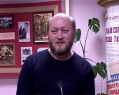 Курамшин Рустэм Раильевич родился 2 января 1960 года в р/п Уруссу Бавлинского района Татарской АССР.
В 1980 году окончил Лениногорское музыкально-художественное педагогическое училище. В 1996 году продолжил образование в ЧГПИ им. Яковлева в г.Чебоксары, который окончил в 1991 году. Работал в общеобразовательных школах г. Бугульмы, художественной школе, в Бугульминском отделении Союза Художников Республики Татарстан.
Участие в выставках "Золотая палитра"в Саратове, Большая Волга-Х (Чебоксары, Самара, Москва),Россия-ХI(Москва) с графическими листами (офорт, перо,тушь)
Лауреат конкурса фонда духовного возрождения "Рухият". Награжден дипломом за успешное участие в региональной выставке "Большая Волга-Х". Курамшин Рустэм Раильевич